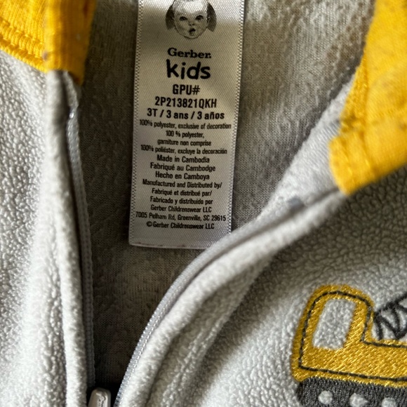 Gerber Kids Tractor Footie Pajama Set. 🚜 - Picture 4 of 8